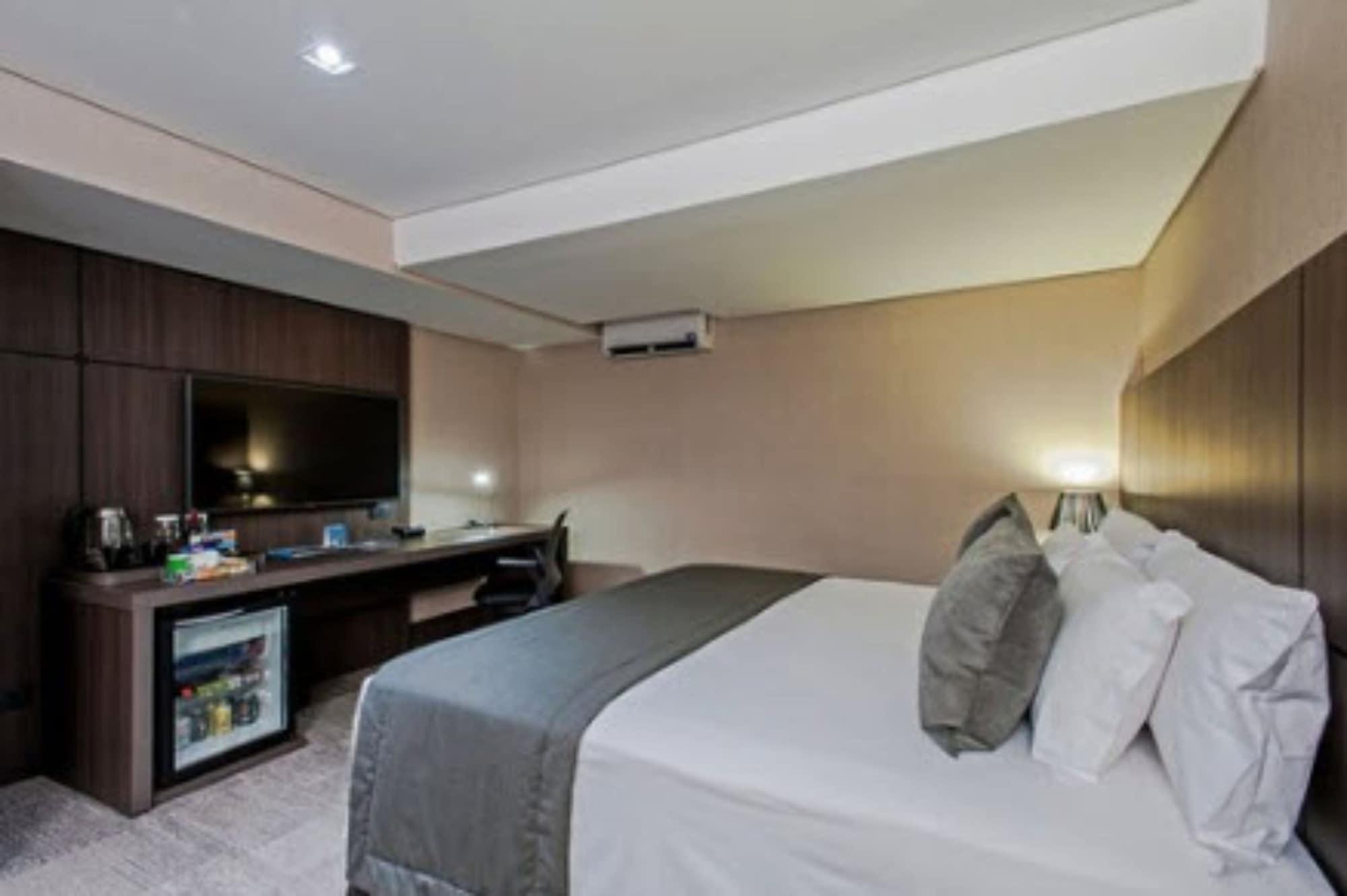 Slaviero Centro Hotel