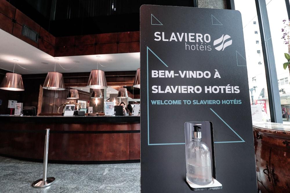 Slaviero Centro Hotel