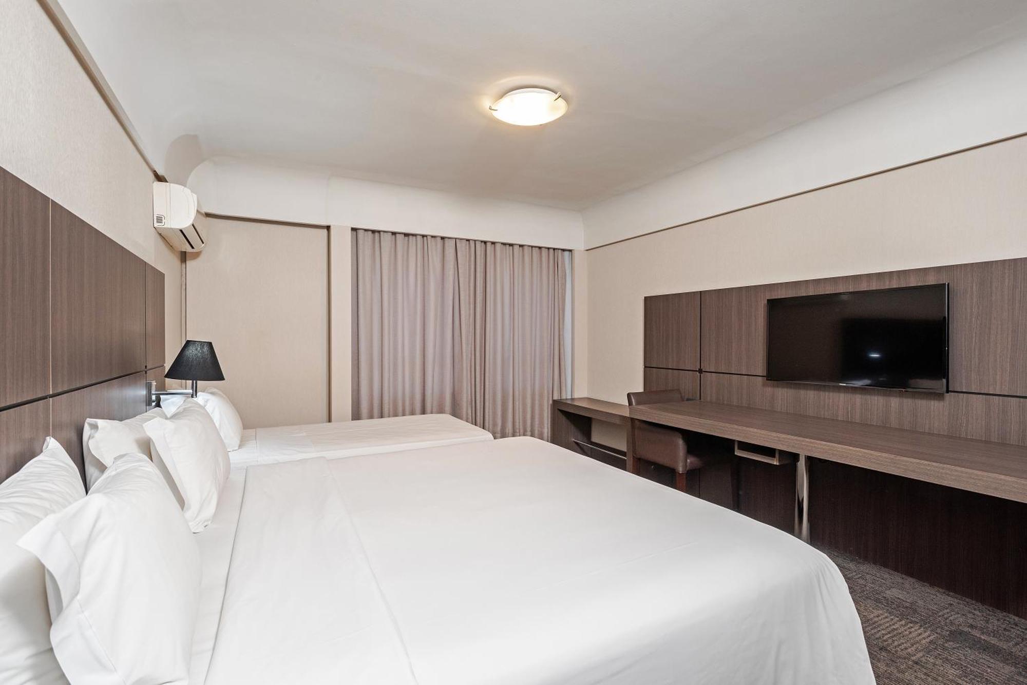 Slaviero Centro Hotel 4*